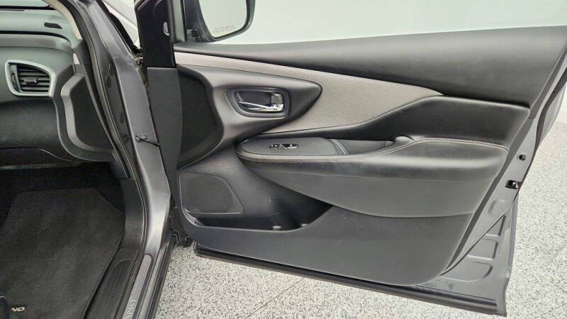 2023 Nissan Murano SV