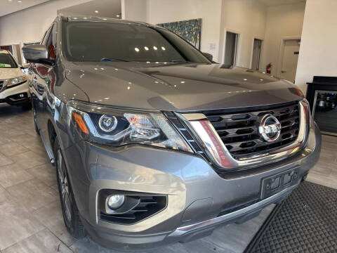 2019 Nissan Pathfinder for sale at Evolution Autos in Whiteland IN