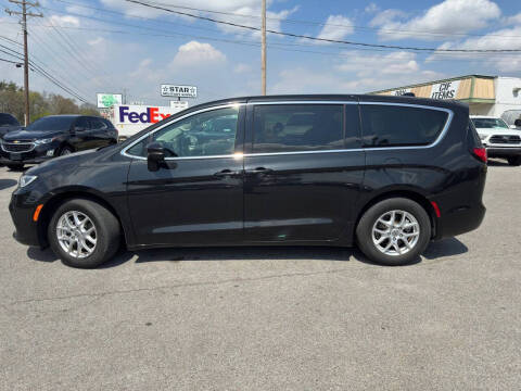 2023 Chrysler Pacifica Touring L