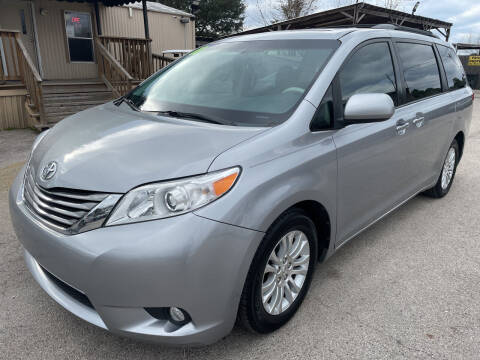2011 Toyota Sienna for sale at OASIS PARK & SELL in Spring TX