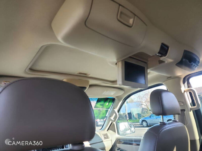 2005 Ford Explorer Eddie Bauer