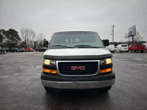 2018 GMC Savana 2500