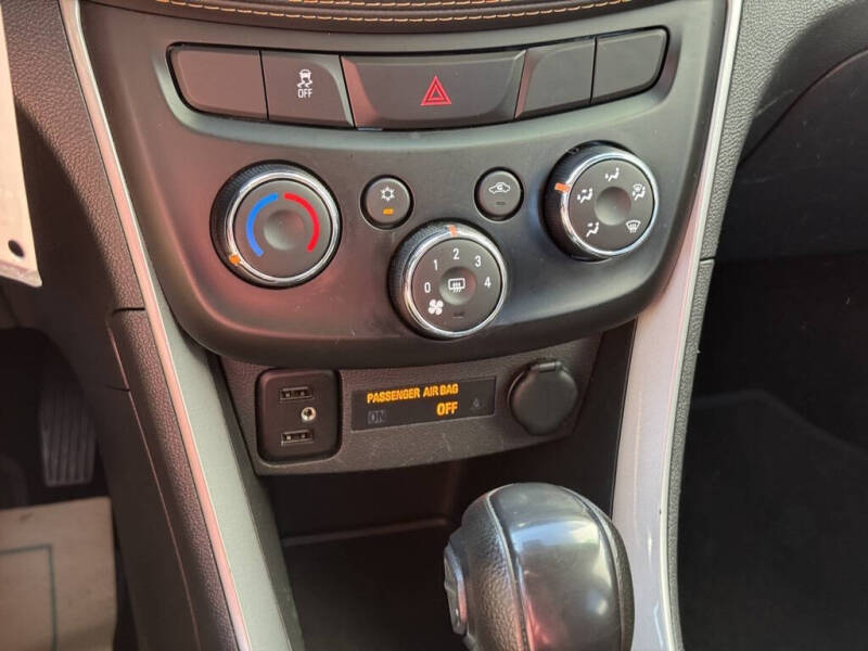 2022 Chevrolet Trax LS