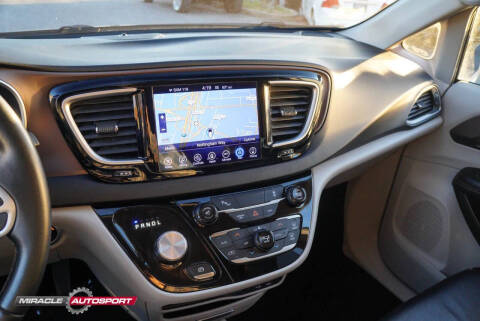 2017 Chrysler Pacifica