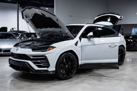 2022 Lamborghini Urus