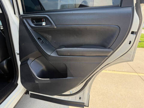 2016 Subaru Forester 2.0XT Premium