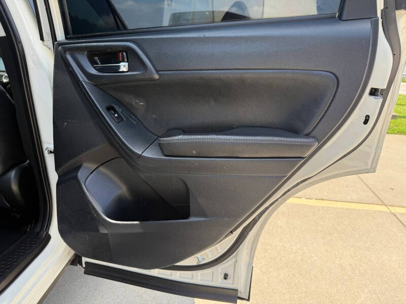 2016 Subaru Forester 2.0XT Premium