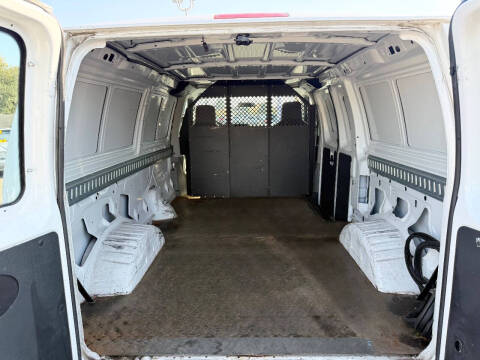 2011 Ford E-Series E-150