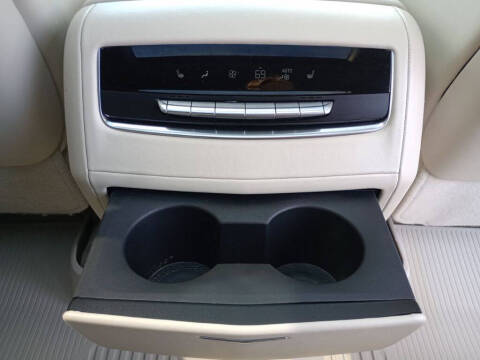 2024 Cadillac Escalade ESV Sport Platinum