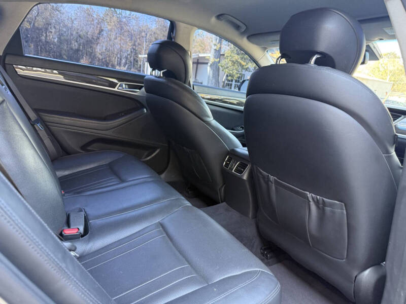 2016 Hyundai Genesis 3.8L