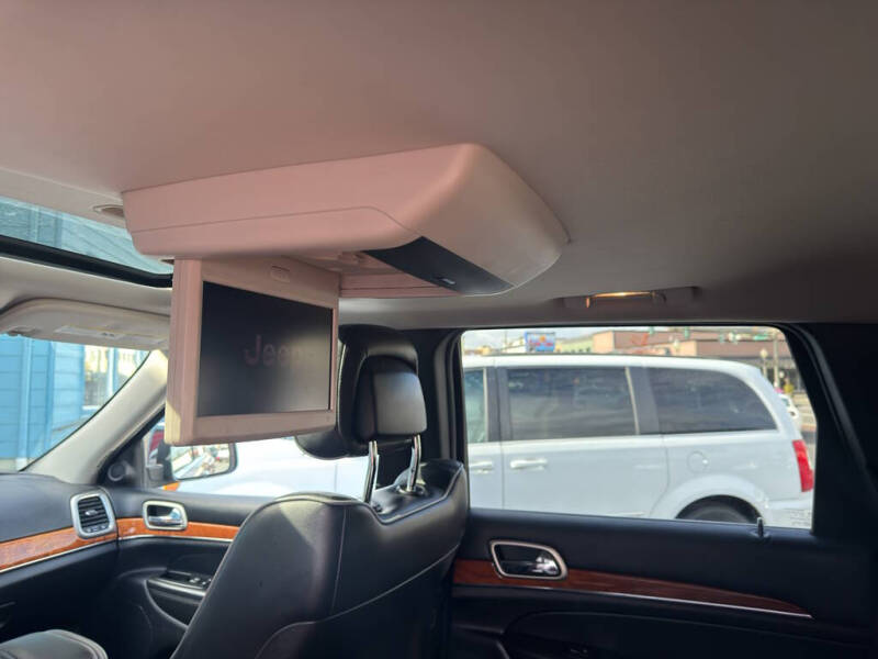 2012 Jeep Grand Cherokee Overland