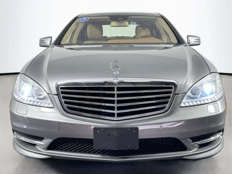 2013 Mercedes-Benz S-Class S 550