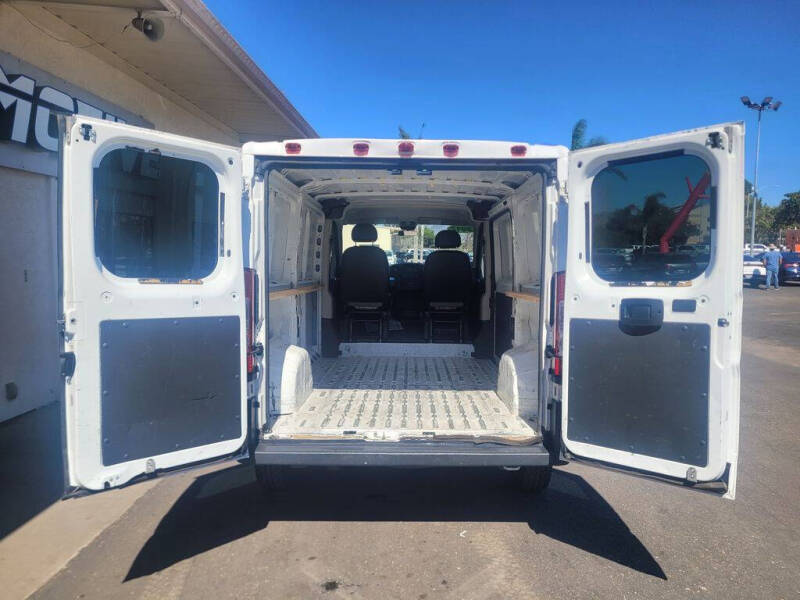2017 RAM ProMaster 1500 136 WB