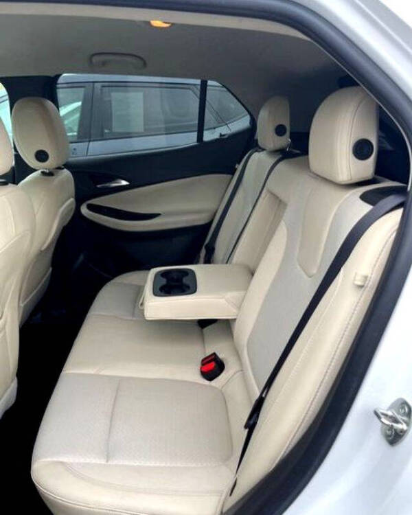 2022 Buick Encore GX Select