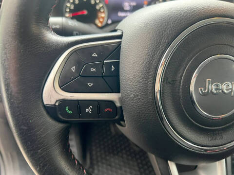 2017 Jeep Renegade Trailhawk
