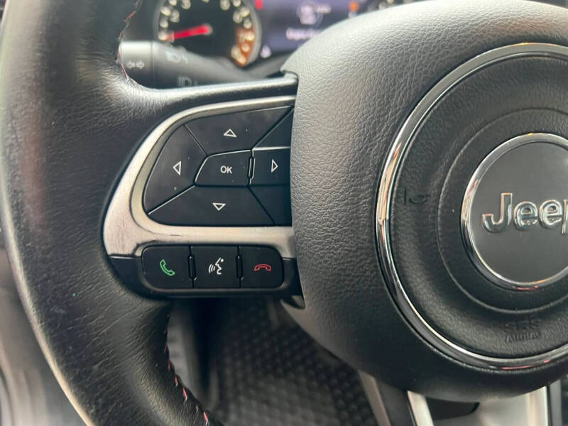 2017 Jeep Renegade Trailhawk