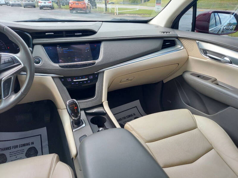 2018 Cadillac XT5 Luxury