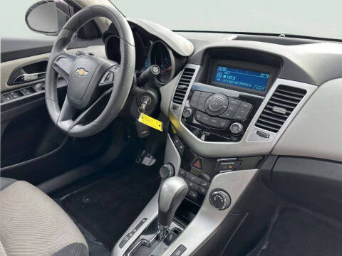 2012 Chevrolet Cruze LS