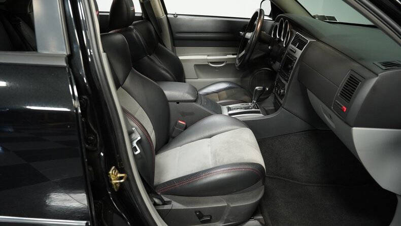 2006 Dodge Magnum SRT-8