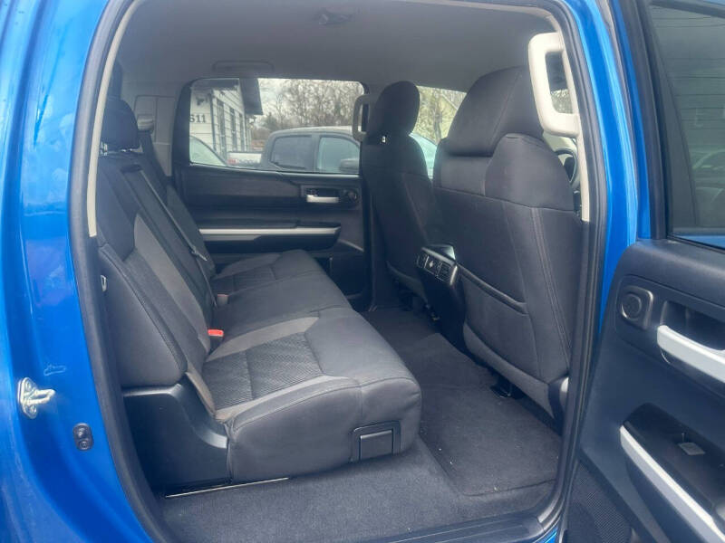 2016 Toyota Tundra SR5