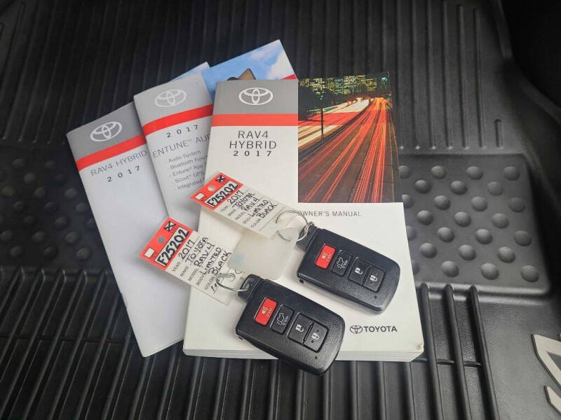 2017 Toyota RAV4 Hybrid Limited