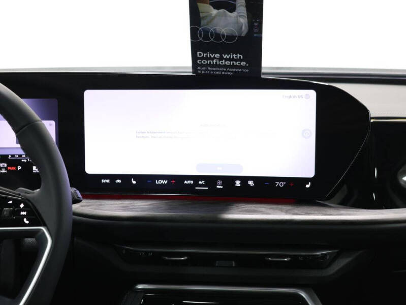 2026 Audi Q5 quattro Premium TFSI