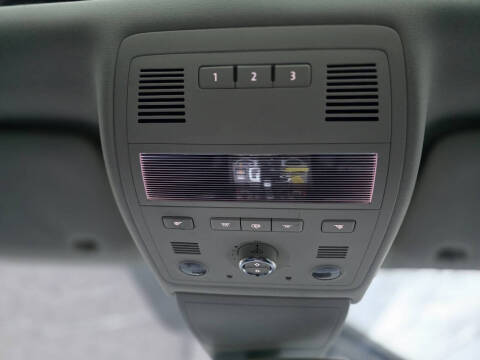 2015 Volkswagen Touareg V6 Lux