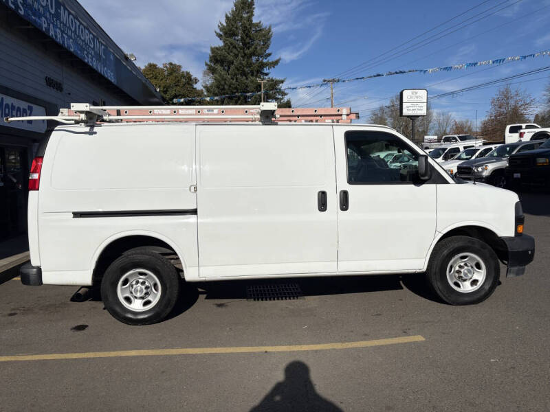 2020 Chevrolet Express 2500