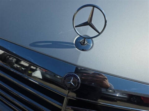 2011 Mercedes-Benz S-Class S 550