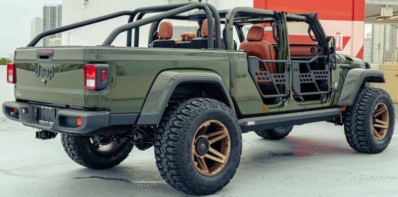 2023 JEEP Gladiator Pickup - $65,999