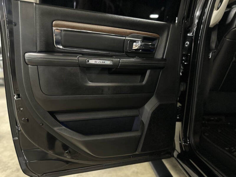 2016 RAM 2500 Laramie