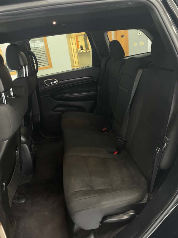 2017 Jeep Grand Cherokee Laredo