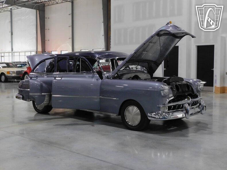 1949 Pontiac Silver Streak