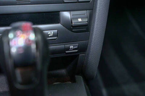 2012 Porsche Cayman R