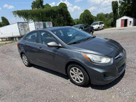 2012 Hyundai Accent GLS