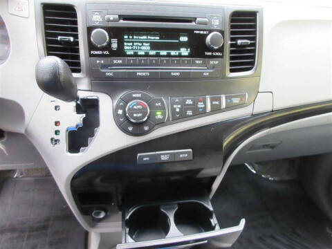 2013 Toyota Sienna