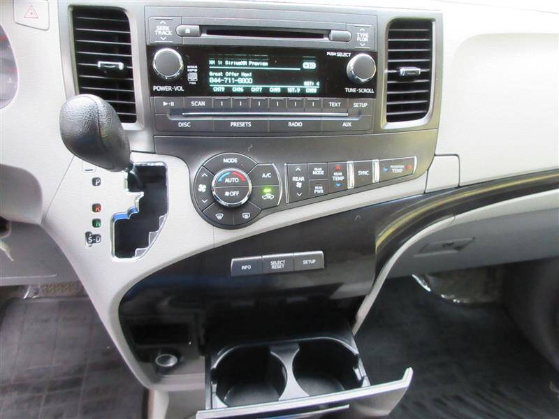 2013 Toyota Sienna