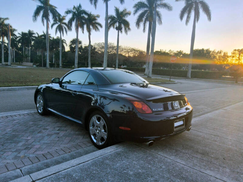 2004 Lexus SC 430
