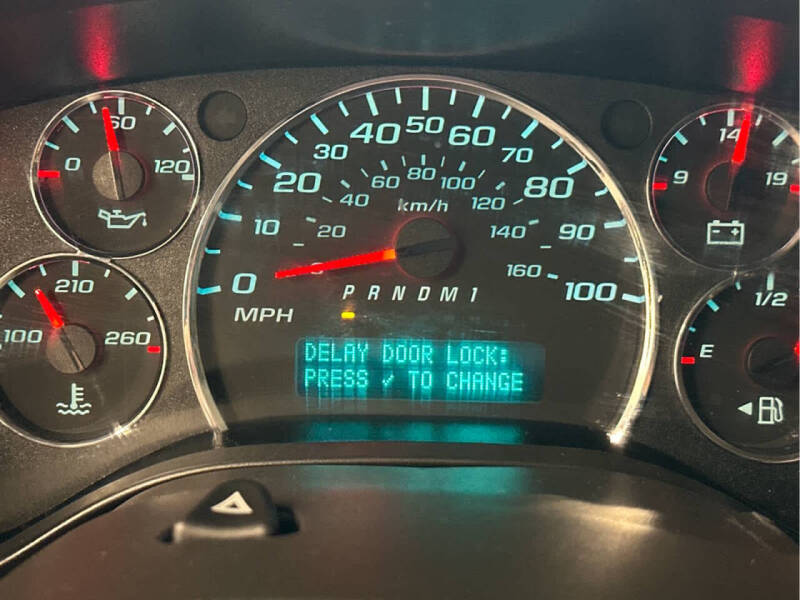 2023 Chevrolet Express 2500