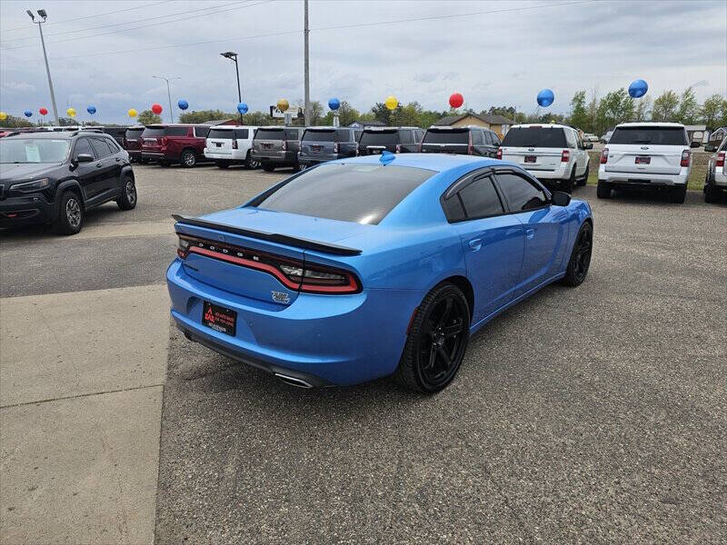 2016 Dodge Charger SXT