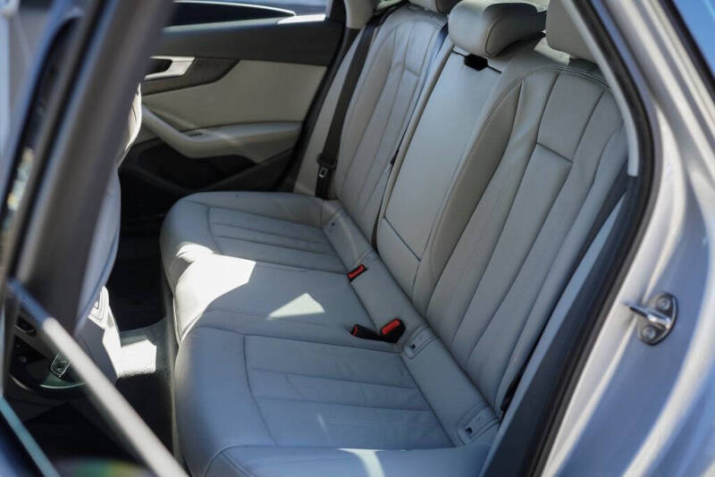 2018 Audi A4 2.0T ultra Prestige