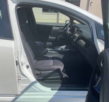 2023 Nissan LEAF SV PLUS