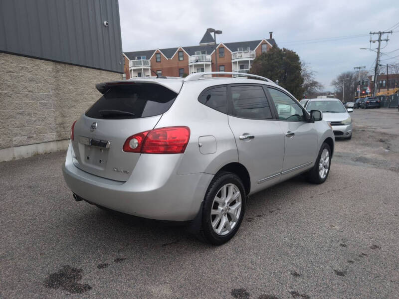 2011 Nissan Rogue S
