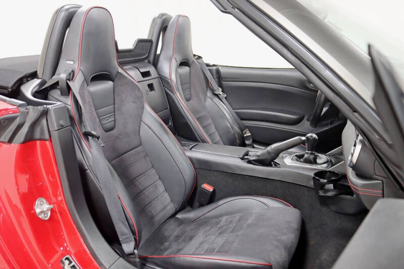 2018 FIAT 124 Spider Abarth