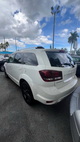 2020 Dodge Journey Crossroad