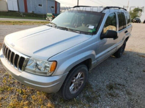 2002 Jeep Grand Cherokee for sale at WOODY'S AUTOMOTIVE GROUP in Chillicothe MO