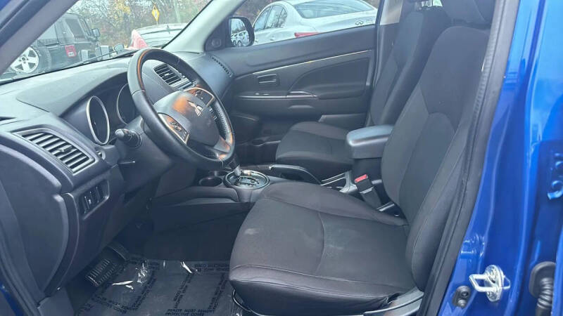 2015 Mitsubishi Outlander Sport 2.4 ES