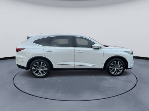 2023 Acura MDX w/Tech