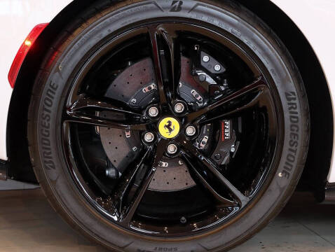 2025 Ferrari 296 GTS