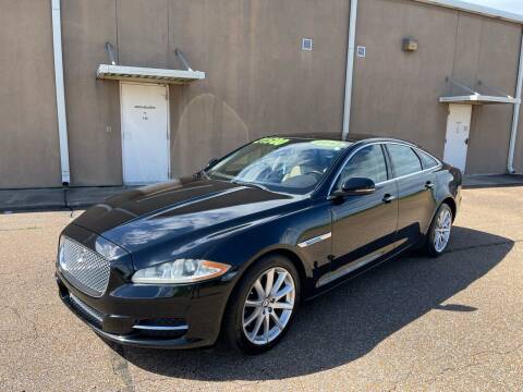 2013 Jaguar XJ for sale at The Auto Toy Store in Robinsonville MS